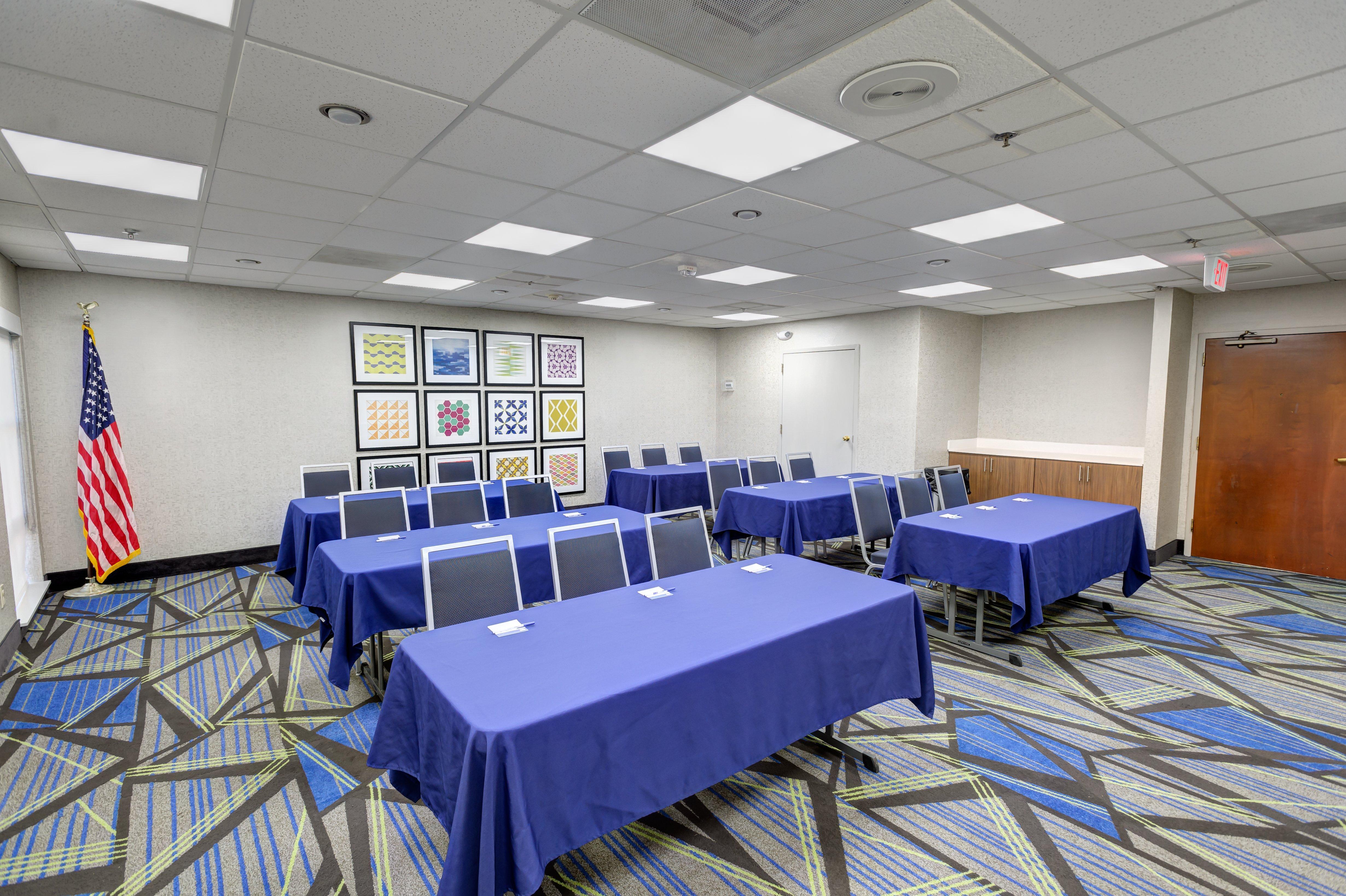 Holiday Inn Express Hillsborough-Durham Area By Ihg Exterior foto